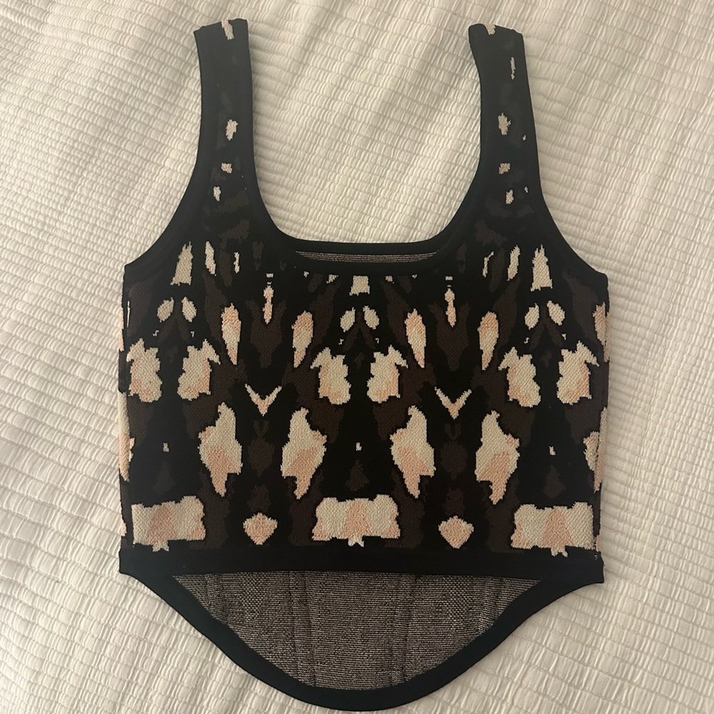 Express Top - Picture 4 of 5